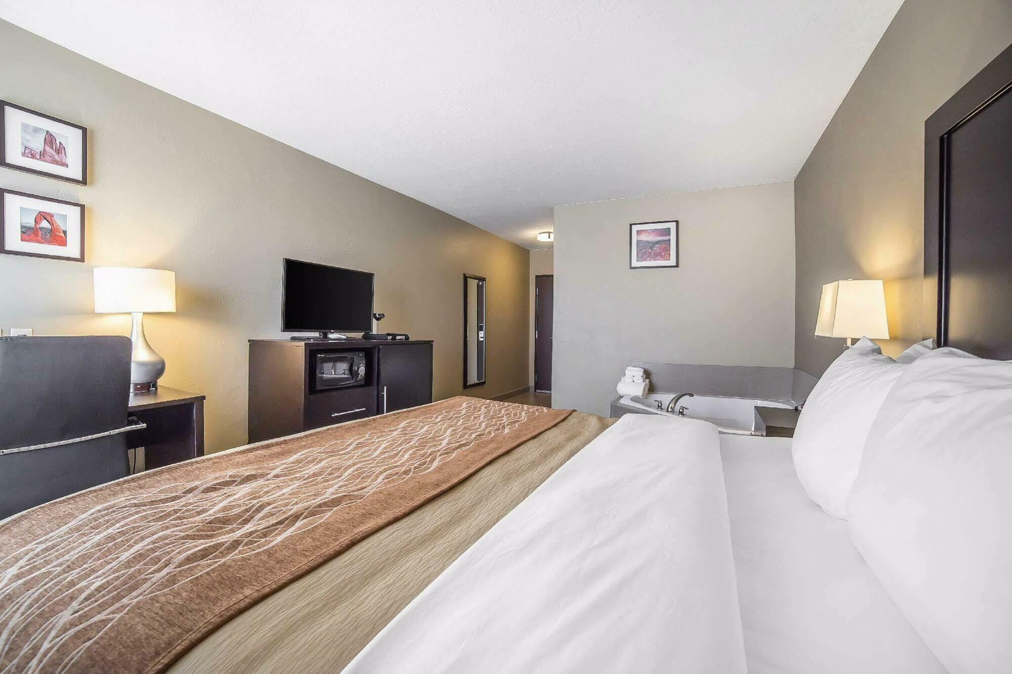 Comfort Inn & Suites Vernal - National Monument Area Kültér fotó